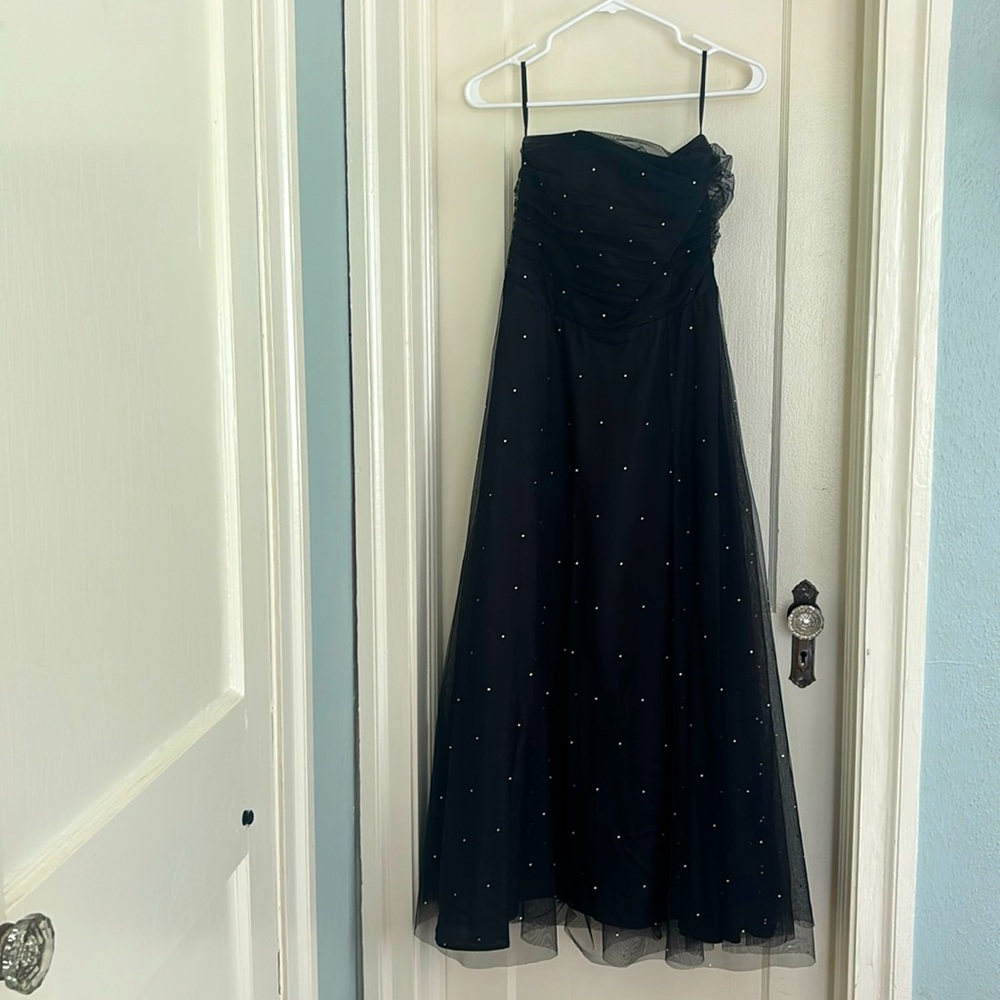 Black tulle and Rinestone Scott McClintock size 8 Prom Dress